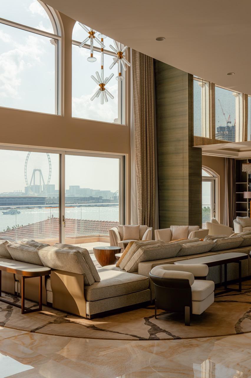 The Private 360° Duplex at XXII Carat Club
